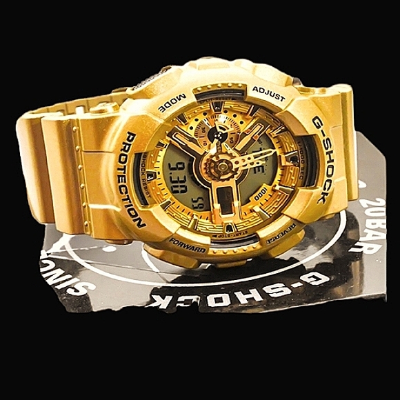 G-Shock Golden Luxe & Stealth Black Premium G-Shock - Picture 8 of 9